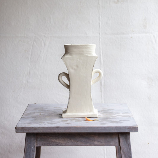 Flat Curved Vase #0920