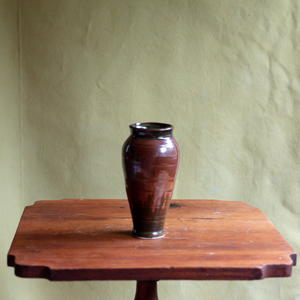 Porcelain Tea Dust Vase #1658