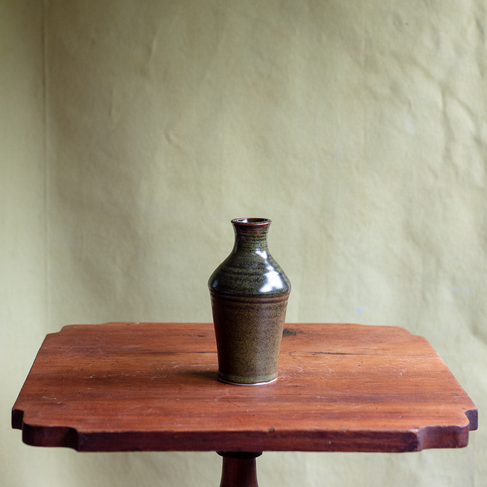 Porcelain Tea Dust Vase #1661