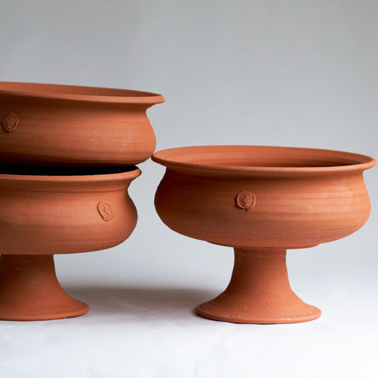 No. 6 Terracotta Urn (each sold separately)